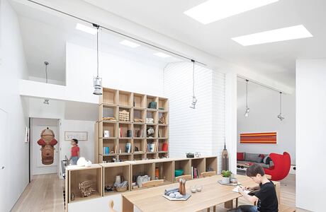 Berkley House by Rsaaw