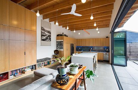 Central Area Backyard Cottage by Fivedot