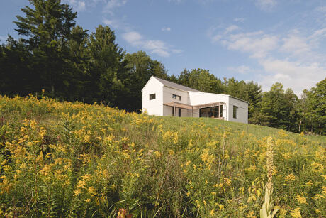 Saltbox Passive House by L’ Abri - 1