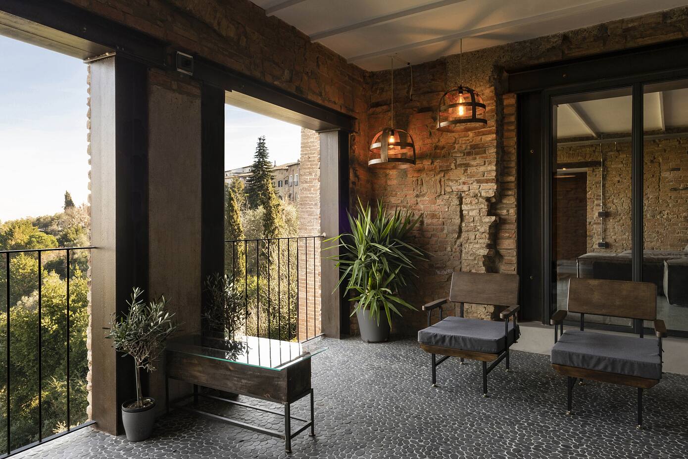 Umamma by Giovanni Settesoldi