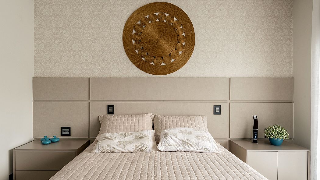 Two-Story House by PB Arquitetura