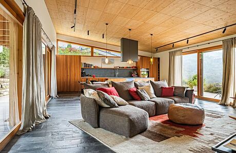 Villa P by Edoardo Milesi & Archos