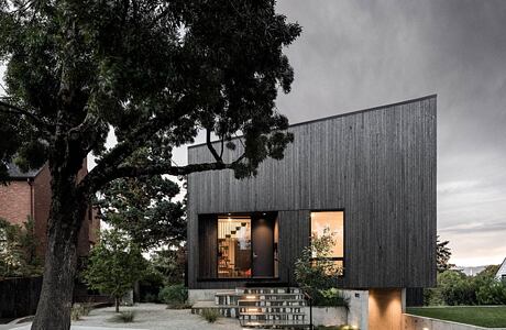 Ridge House by Leckie Studio Architecture + Design