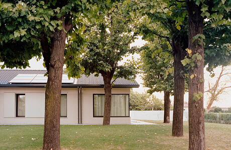 House AJ by Didonè Comacchio Architects