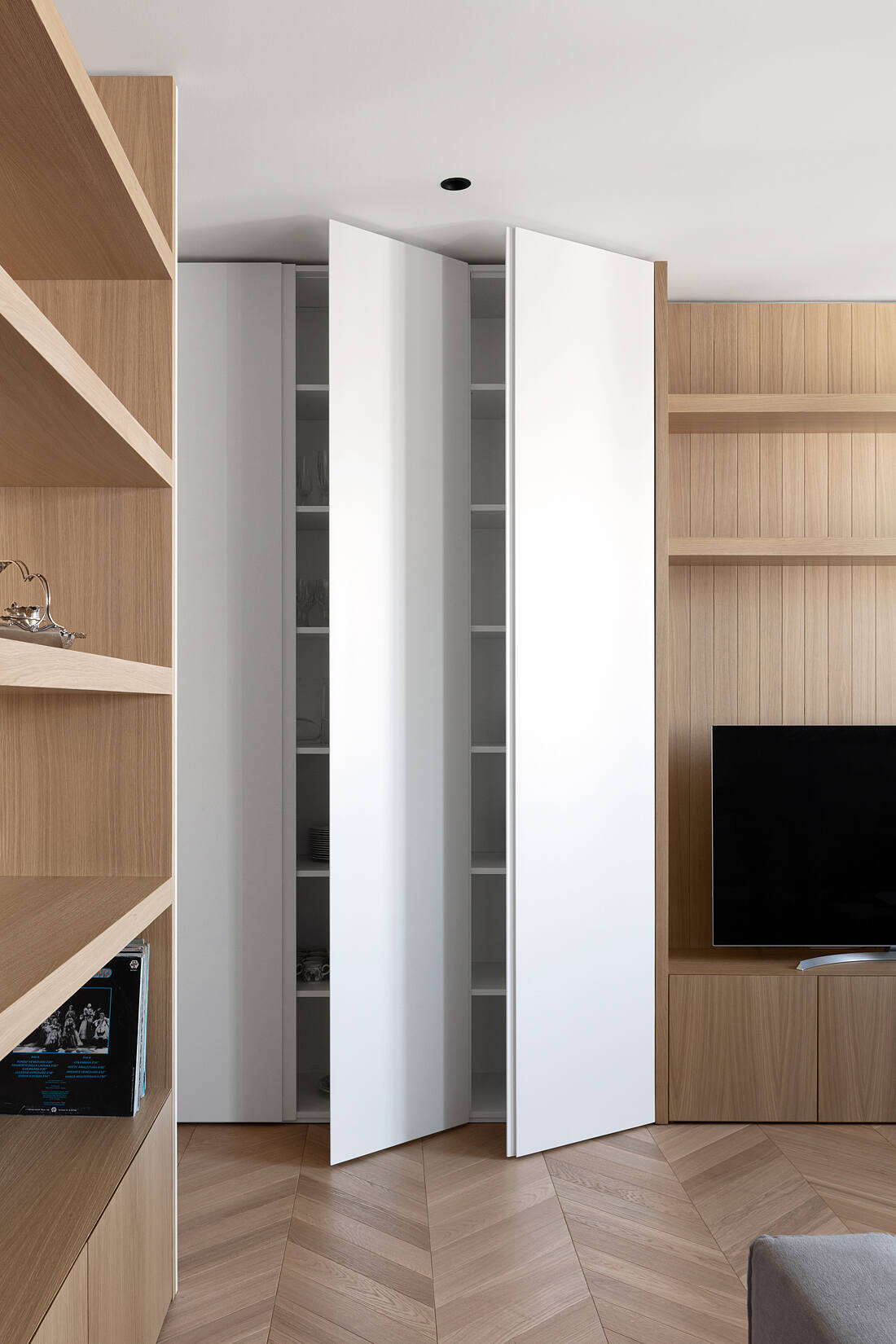 Apartment #A385 by Studio Didea