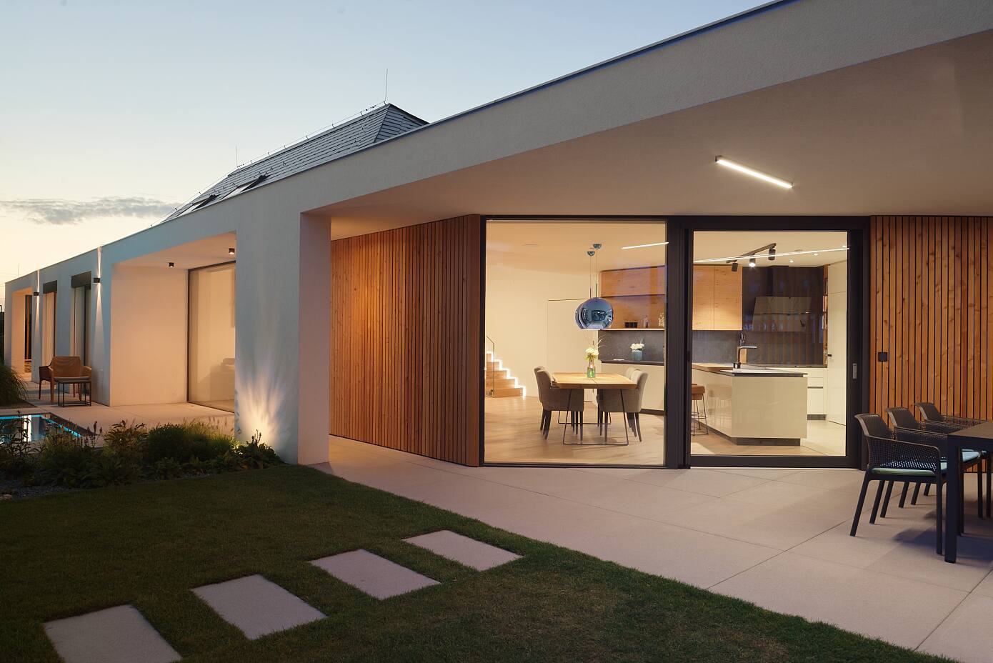 010-family-house-rby-ji-alexander-bedn