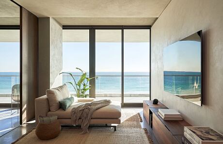 Ocean Drive Apartment by mwworks - 1