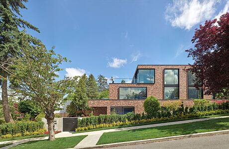 The Nanton Residence by BLA Design Group