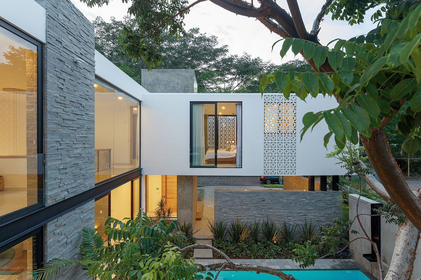 Casa la Blanca by Di Frenna Arquitectos