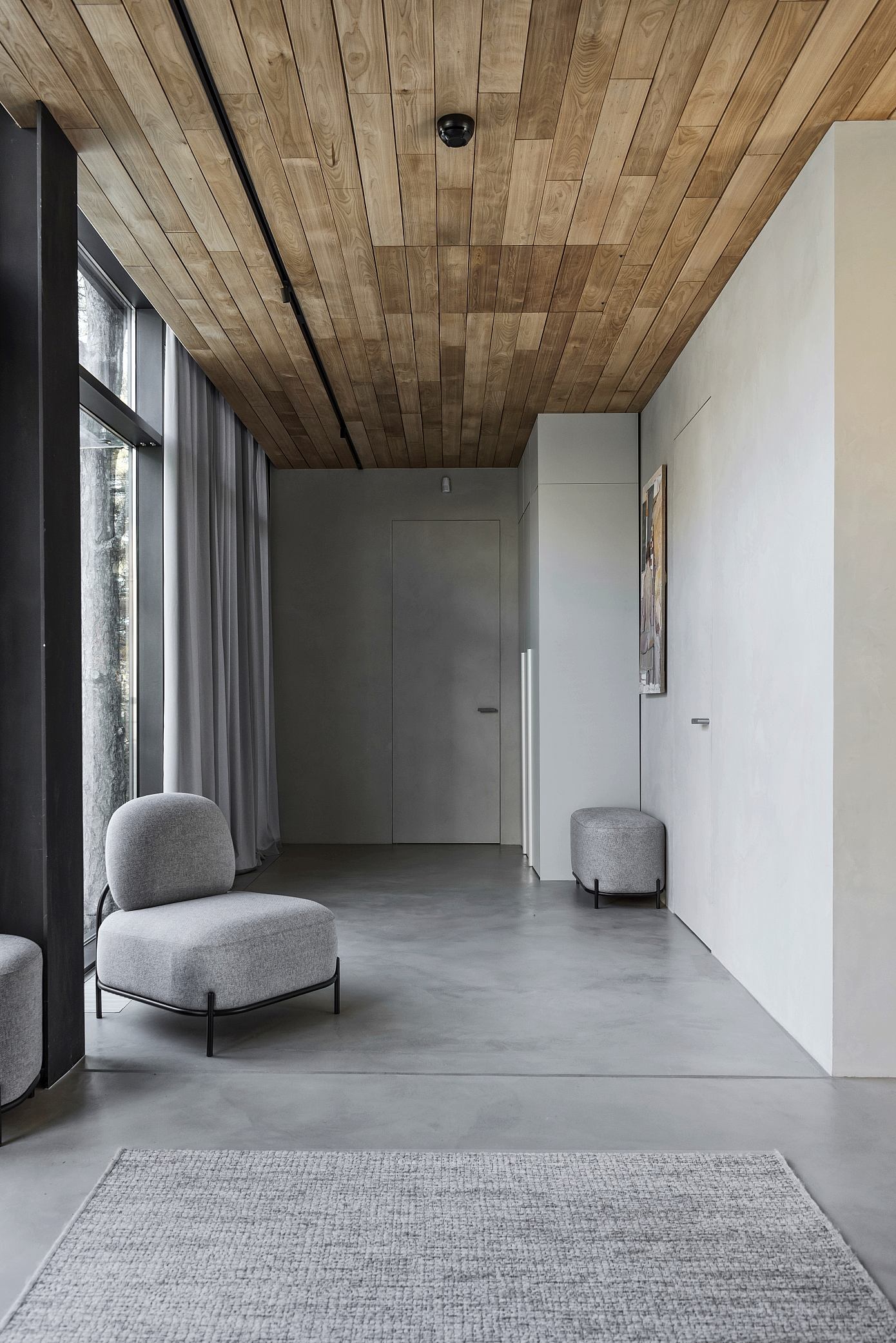 Hillside House by TWO+