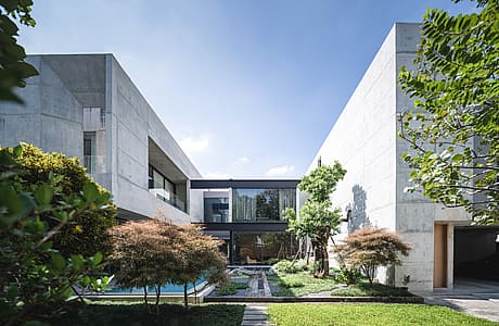 Baan Akat Yen by Studio Krubka