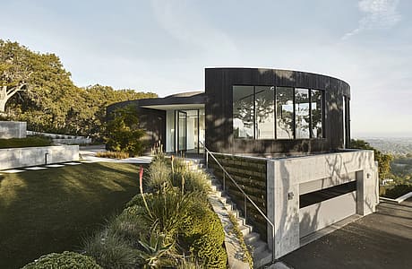 Round House by Feldman Architecture