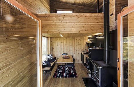 Cottage Sirákov by Ellement Architects