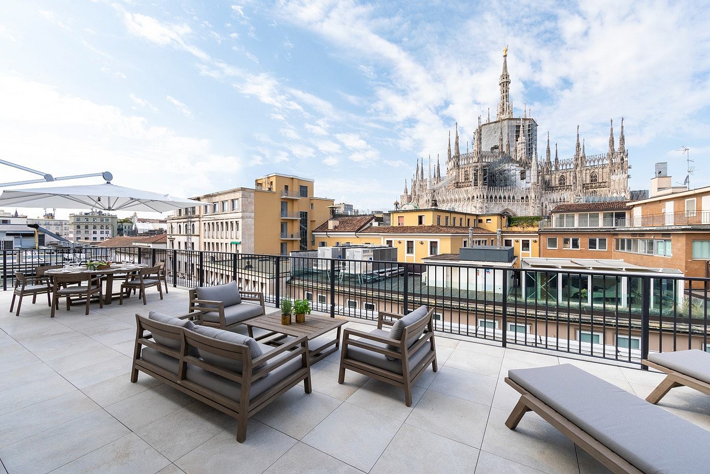 The Duomo Luxury Apartments by Rosa Grand Milano by Andrea Auletta Interiors