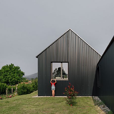 La Calderona House by Héctor Navarro - 1