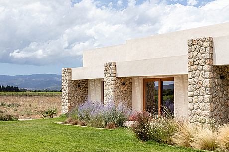 Mormaiquel House by Jaime Salvá, Arquitectura & Interiorismo - 1