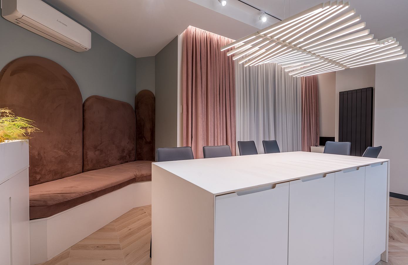 Apartment Near Vake Park by The Wall Design Studio