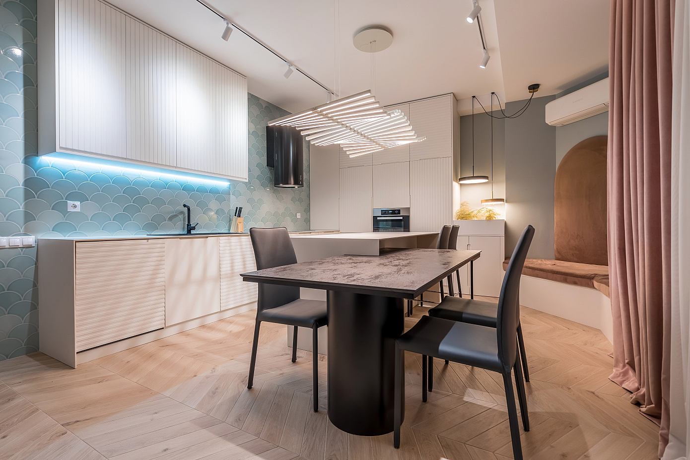 Apartment Near Vake Park by The Wall Design Studio