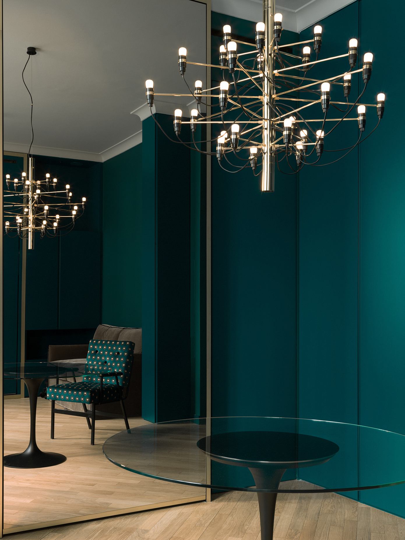 Lush Ocean House by Alessandro Mazzucchi