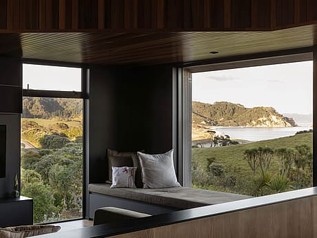 Hill to Horizon by Lloyd Hartley Architects - 6
