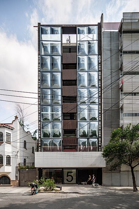 Juan de la Barrera 5 by Serrano Monjaraz Arquitectos - 11