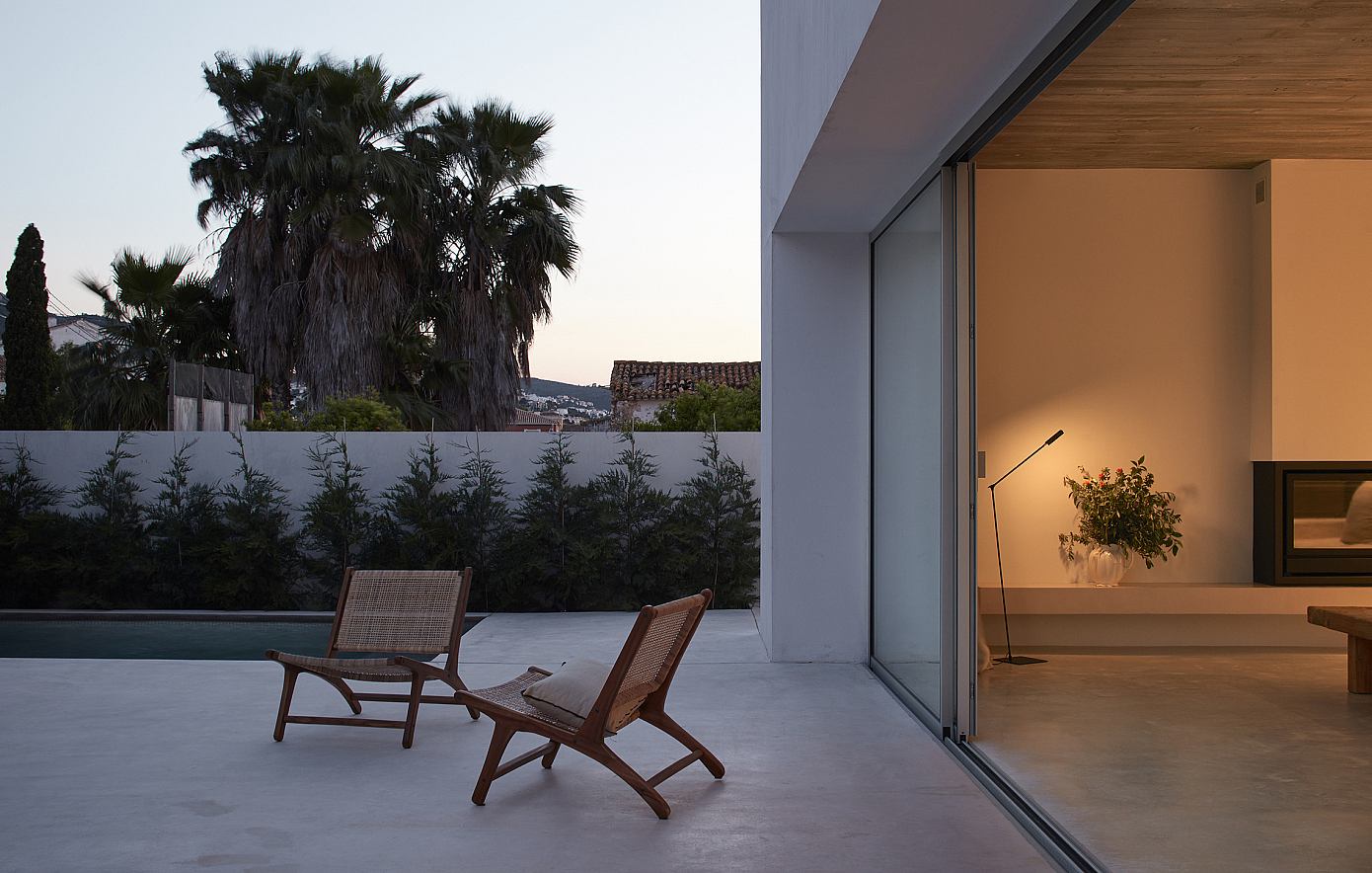 Pons House by Andrea Pons Arquitectura