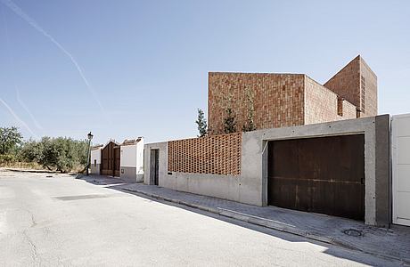 Casa Viva La Vega by Serrano+Baquero