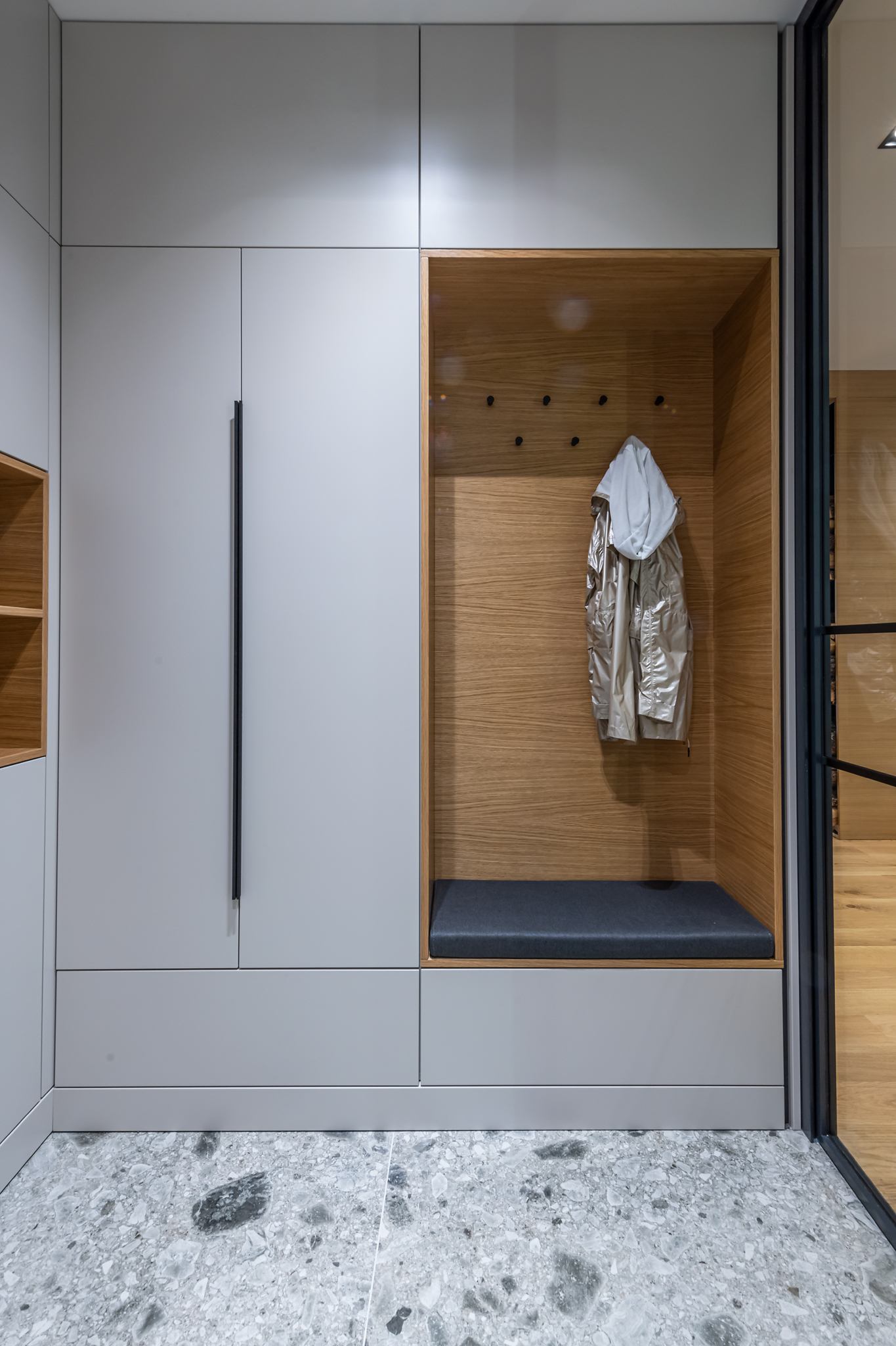 Suburban House by Fimera Design Studio