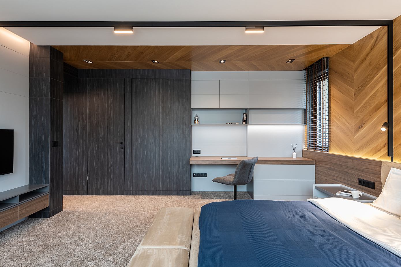 Suburban House by Fimera Design Studio