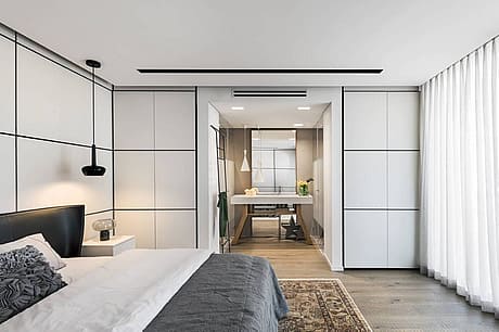 A Fashionable Duplex in an Urban Landscape by Tzvia Kazayoff - 9