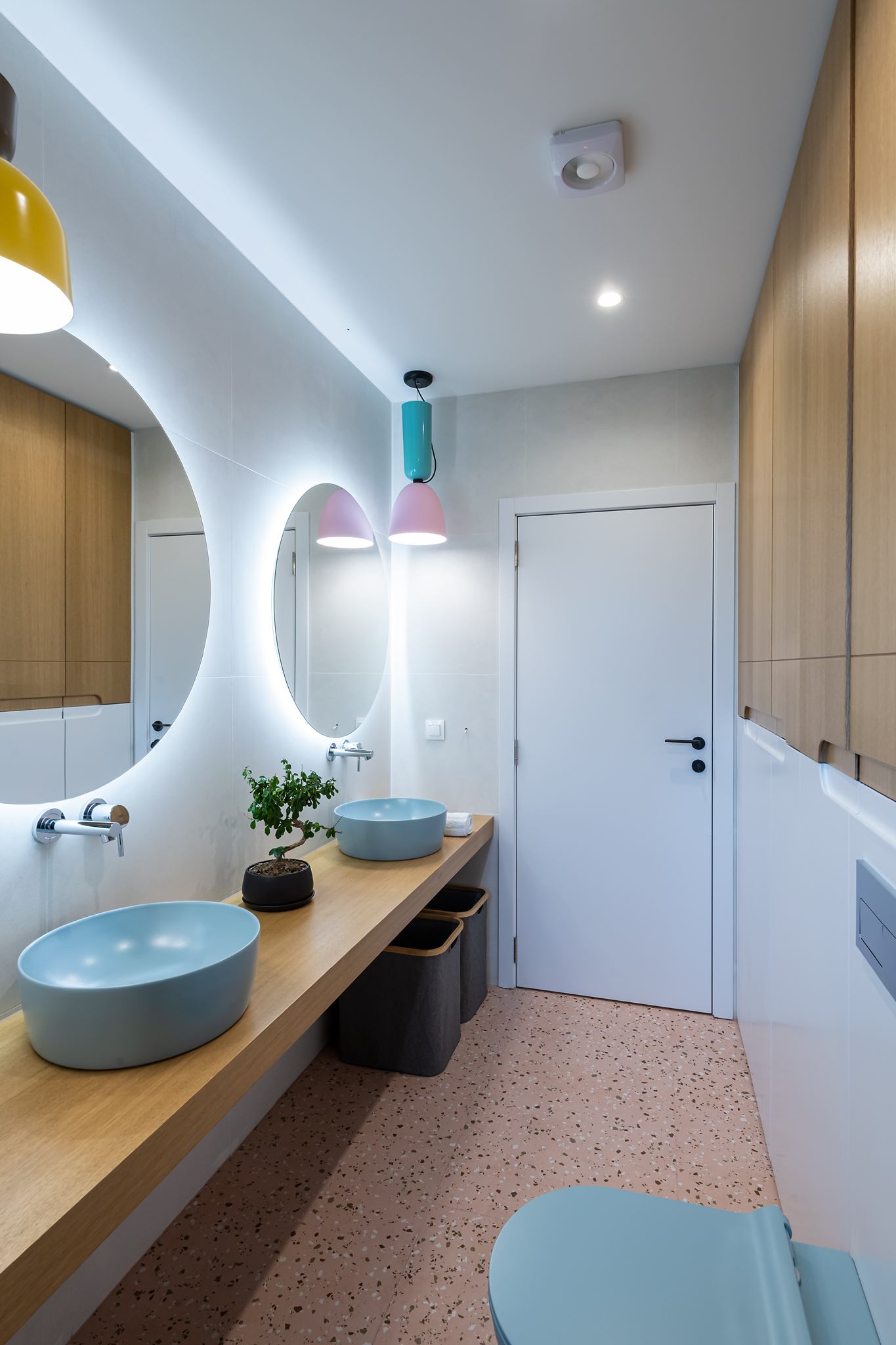 Suburban House by Fimera Design Studio