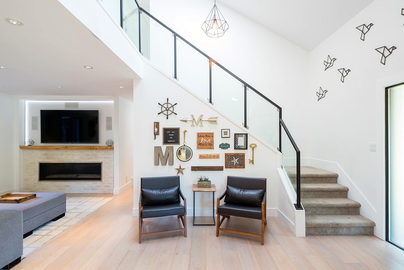 Old “Modern” House by Jordan Macnab