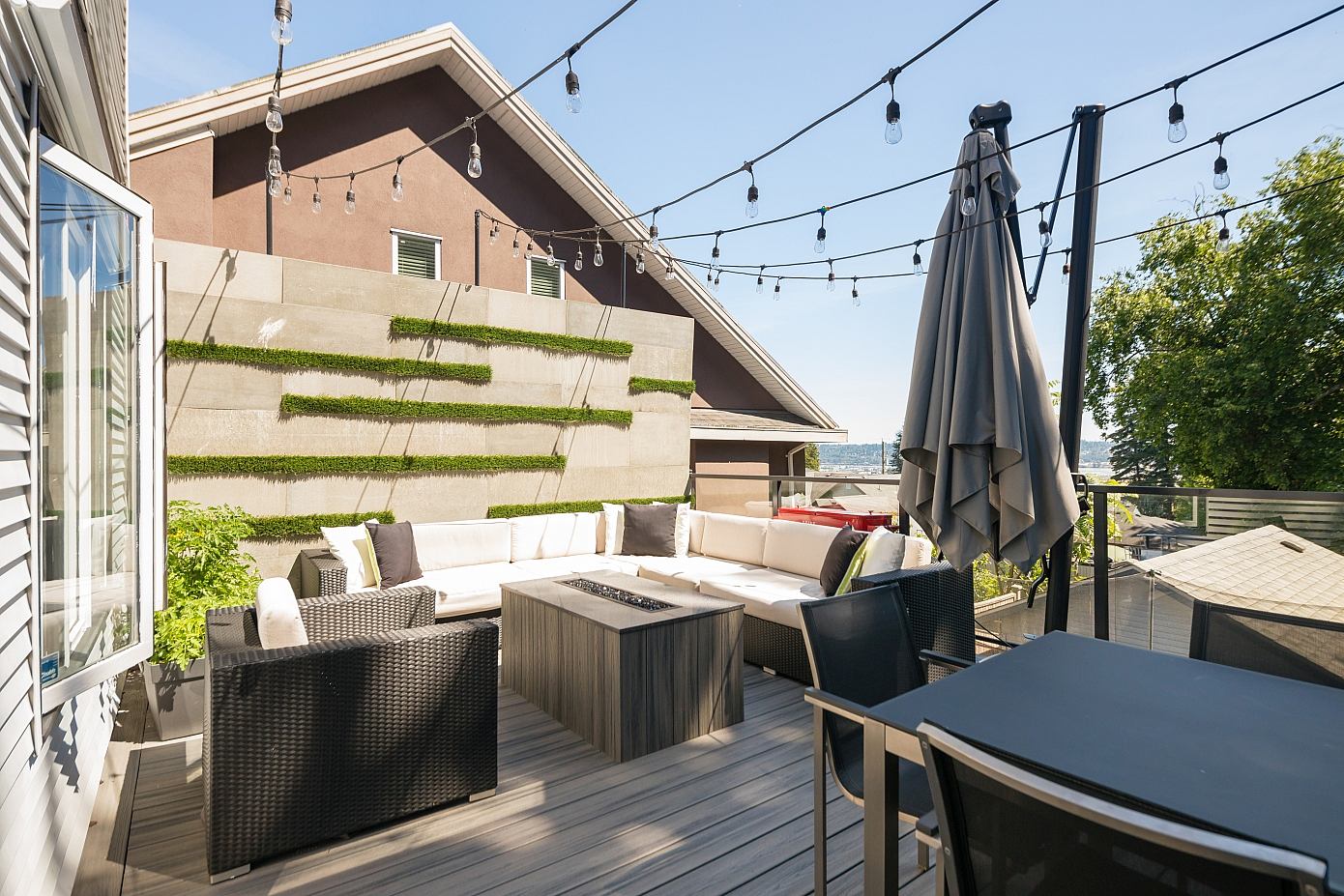 Old “Modern” House by Jordan Macnab