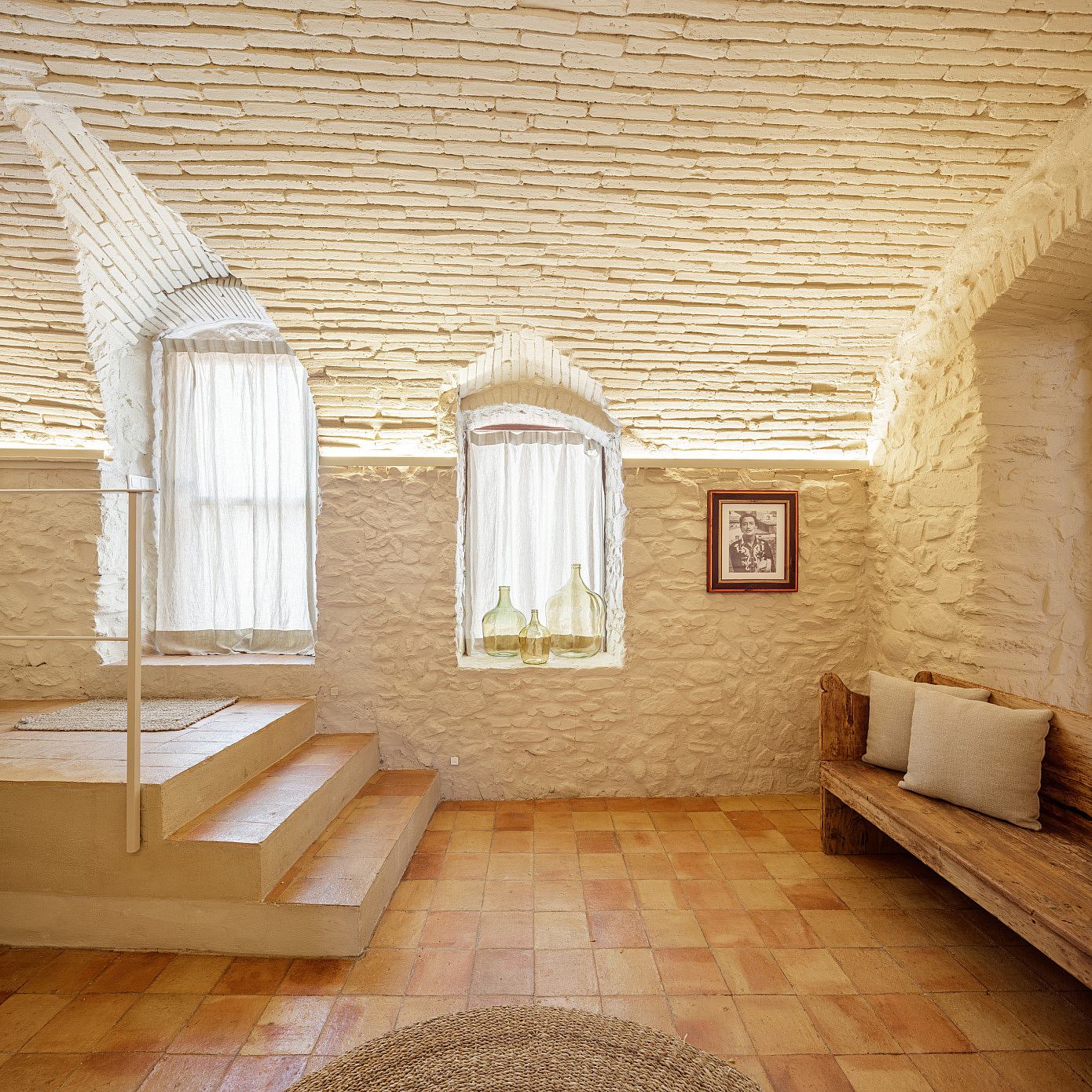 Can Freixes by Pepe Gascón Arquitectura