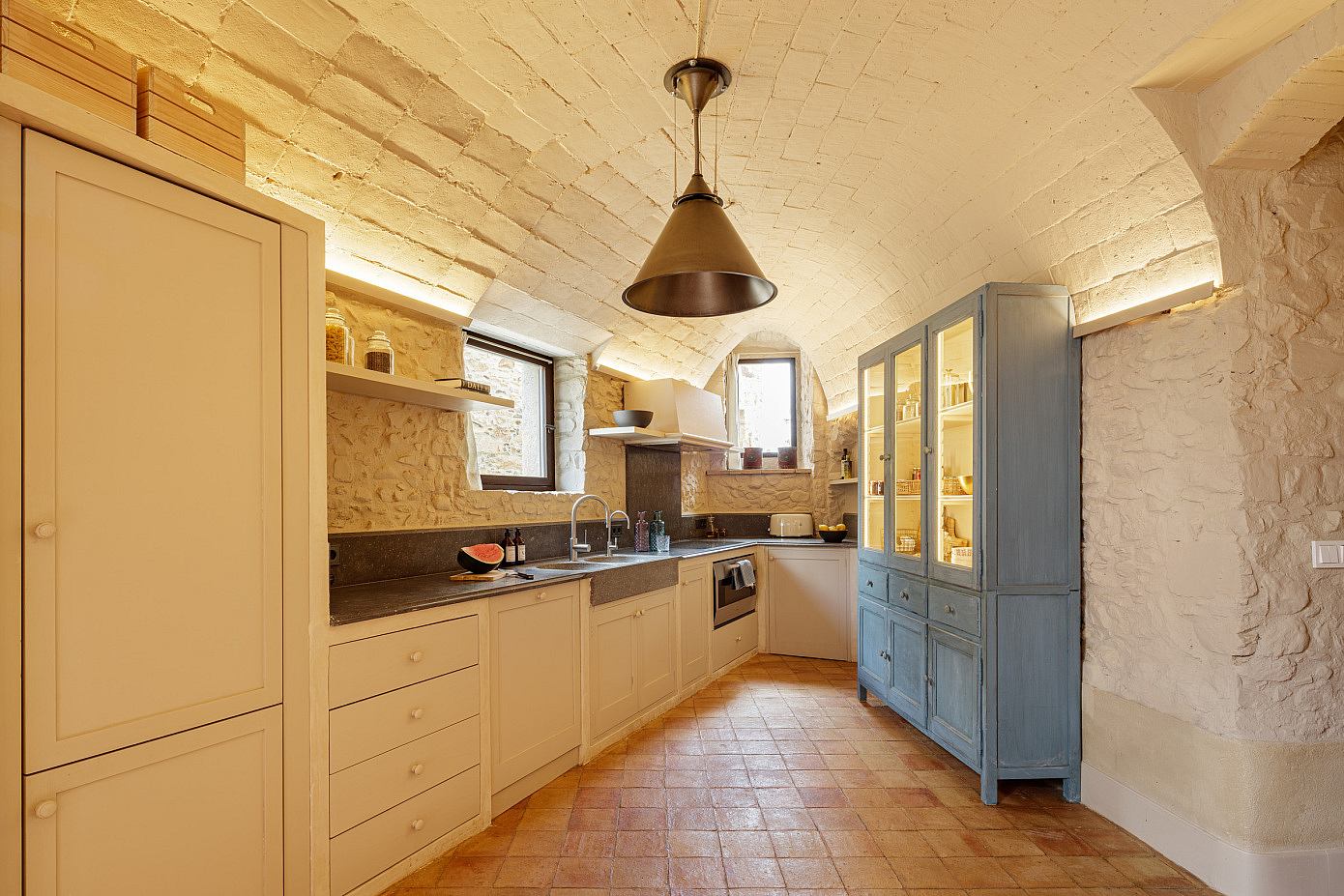 Can Freixes by Pepe Gascón Arquitectura