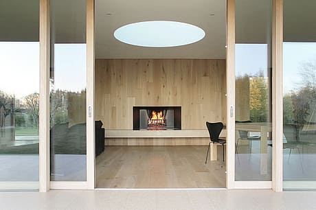 House with a Large Porch by Marco Baldassa - 3