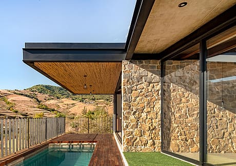 Casa Laurel by Miguel Avila - 2