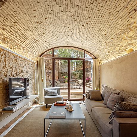 Can Freixes by Pepe Gascón Arquitectura - 2