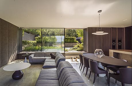 Totteridge House by Gregory Phillips Architects