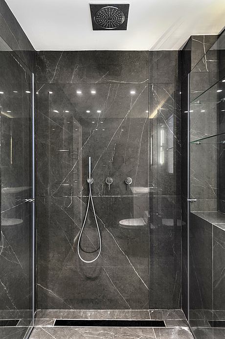 From Rough to a Real Diamond Apartment by Neta-li Noy - 11