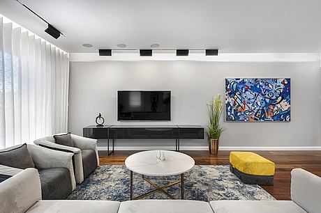 From Rough to a Real Diamond Apartment by Neta-li Noy - 2