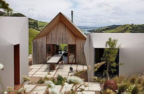 Awaawaroa Bay by Cheshire Architects