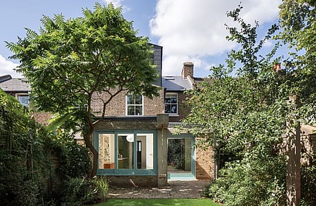 SE5: Colour Plane by Turner Architects