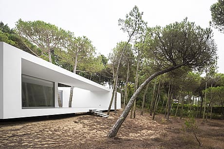 Casa Sintra by Frederico Valsassina Arquitectos - 2