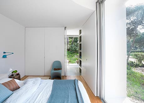 Casa Sintra by Frederico Valsassina Arquitectos - 10