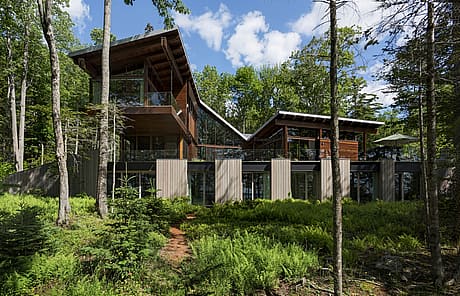 August Moon Main House by Span Architecture - 1