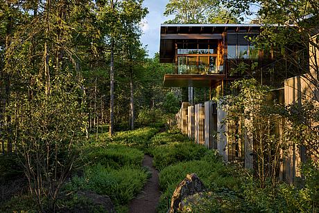 August Moon Main House by Span Architecture - 8