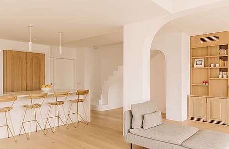 EM Apartment by Nuno Nascimento