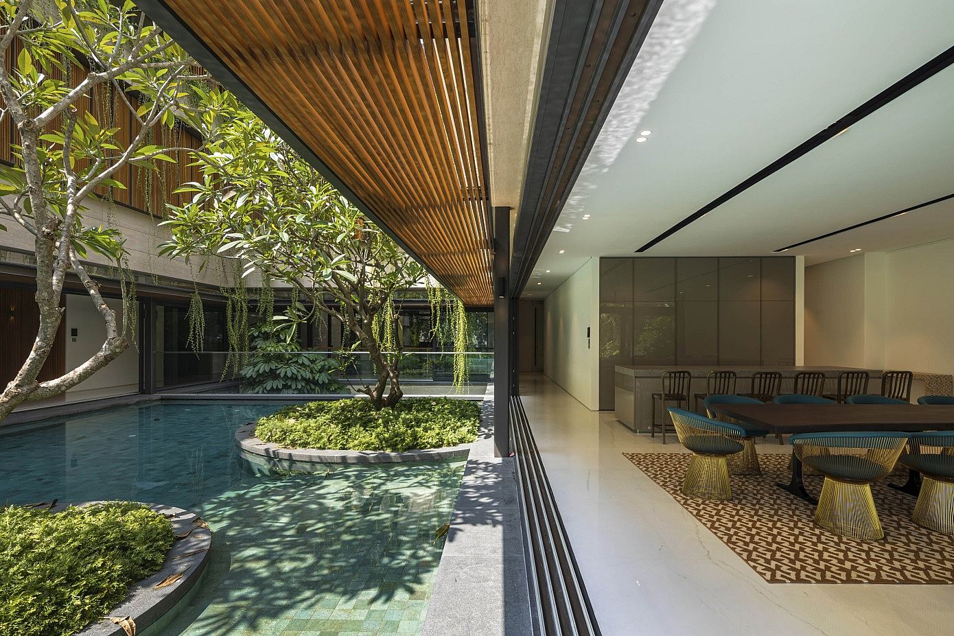 Water Garden House by Wallflower Architecture + Design