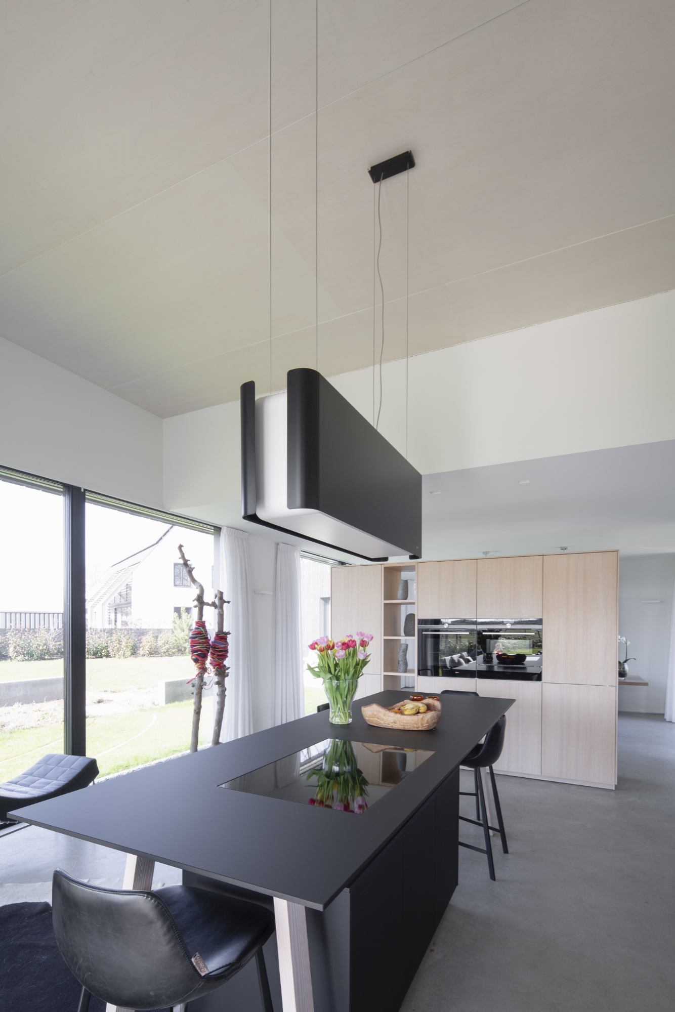 Silky Black House by Joris Verhoeven Architecture
